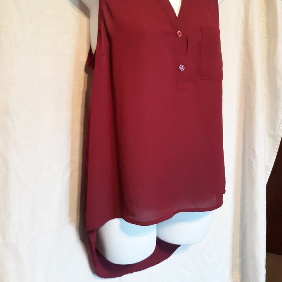 Charlotte Russe Burgundy Dressy V Neck Hi Lo Top - Picture 11 of 12